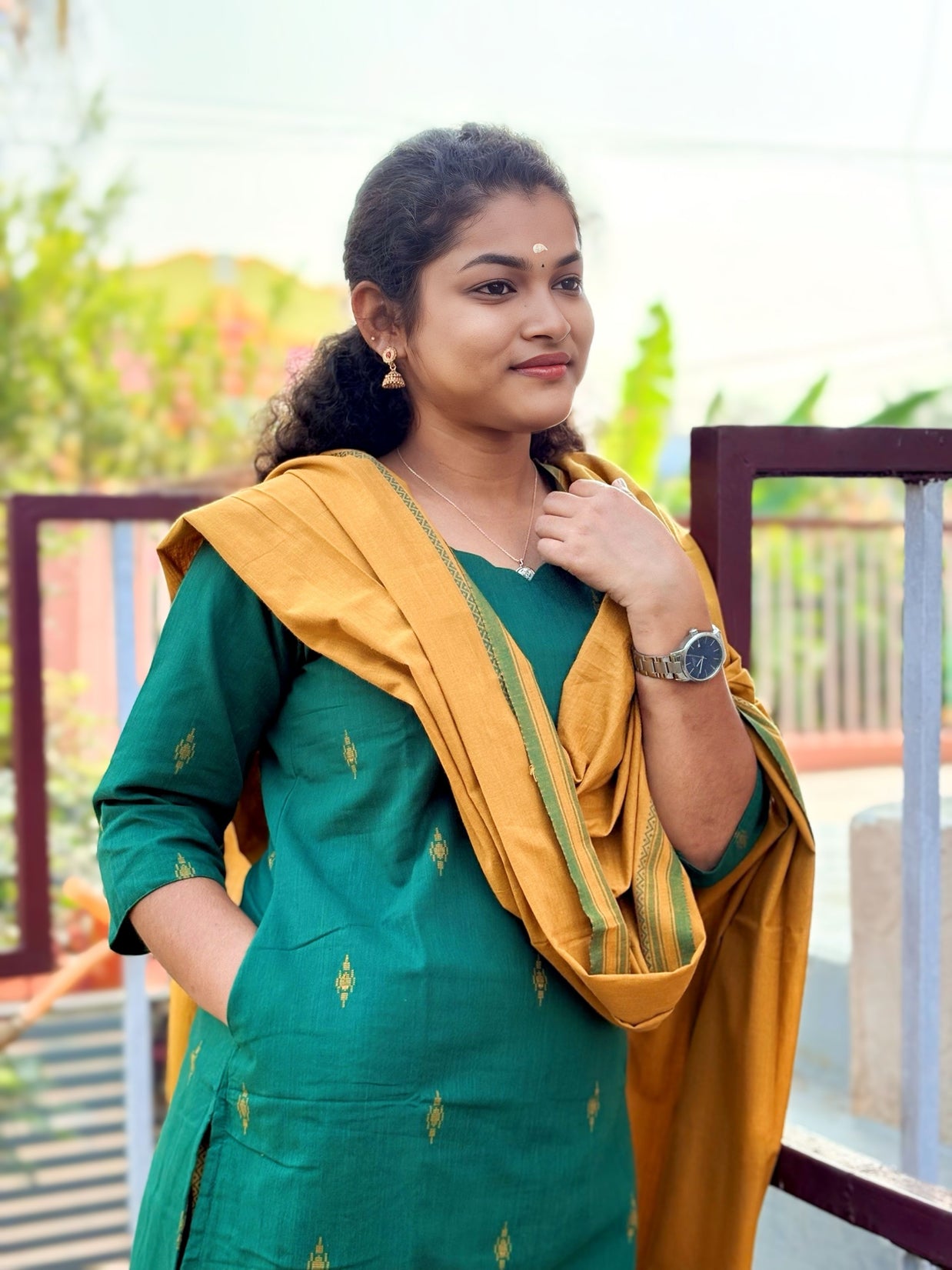 Kaarigai Salwar Suit - KRI 1157