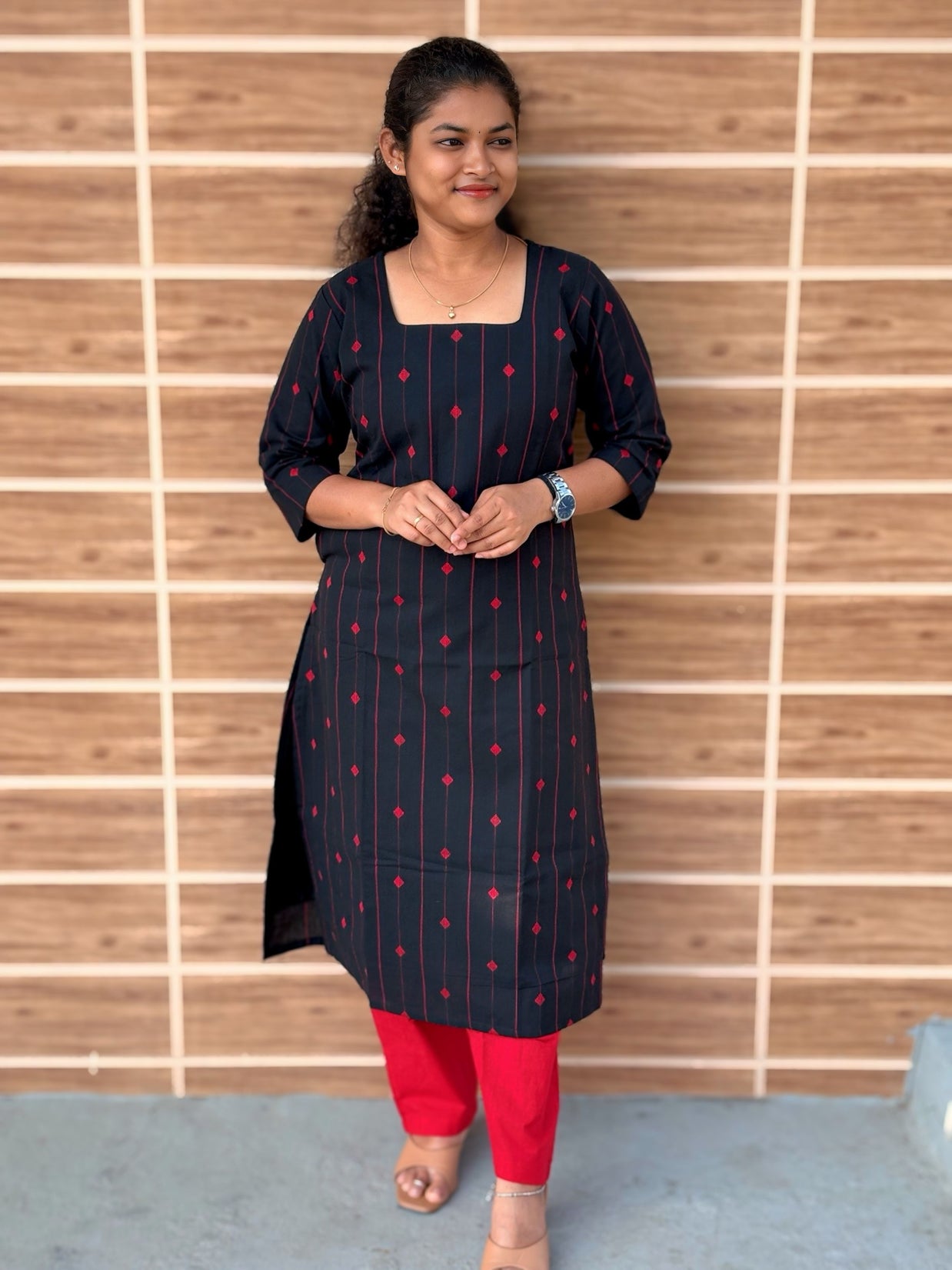 Kaarigai Salwar Suit - KRI 1193