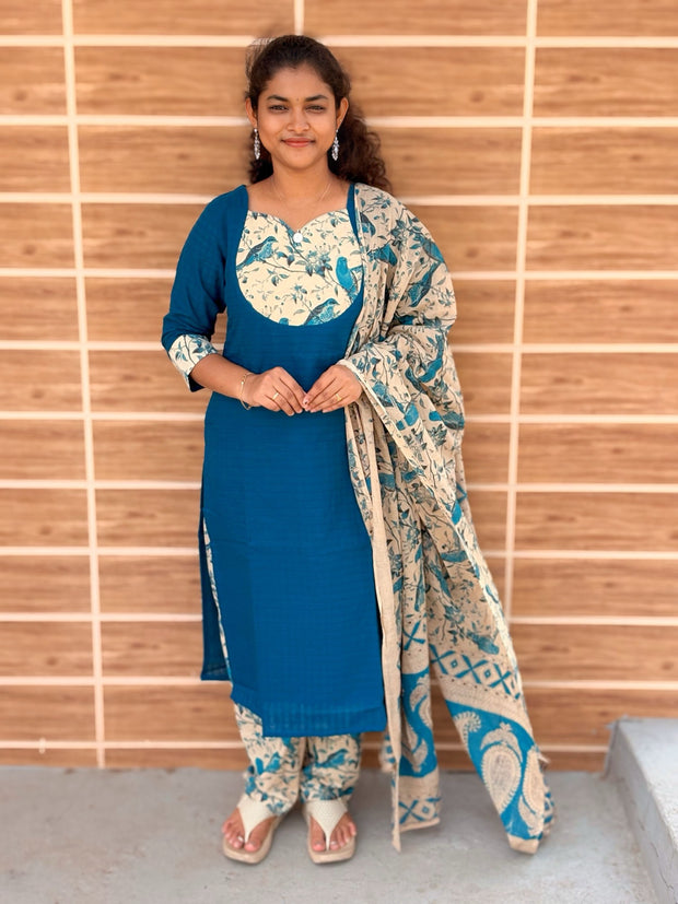 Varnika Salwar Suit - VRN 1220